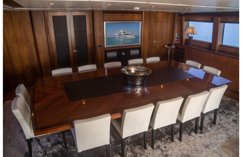 Lucien Sunseeker 131