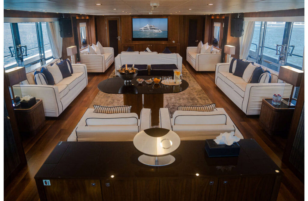 Lucien Sunseeker 131