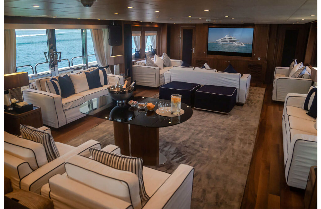 Lucien Sunseeker 131