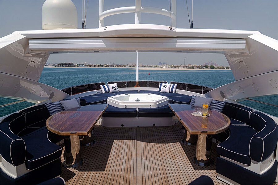 Lucien Sunseeker 131